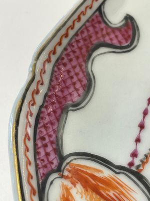 A very large Chinese famille rose octagonal dish with mandarin design, Qianlong — photo 8