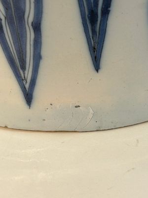 A very large Dutch Delft blue and white chinoiserie baluster vase, last quarter 17th C. — photo 4