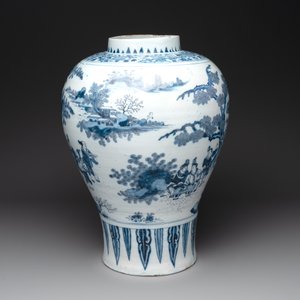 A very large Dutch Delft blue and white chinoiserie baluster vase, last quarter 17th C. — photo 4