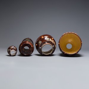 A very large Flemish pottery four-piece jardinière and stand, inscribed 'VREDE' and 'WELKOM' — foto 5