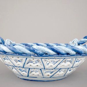 A very large French faience open-worked basket, 19th C. — 照片 3