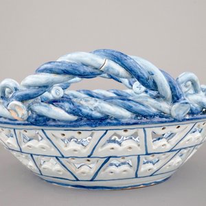 A very large French faience open-worked basket, 19th C. — 照片 6