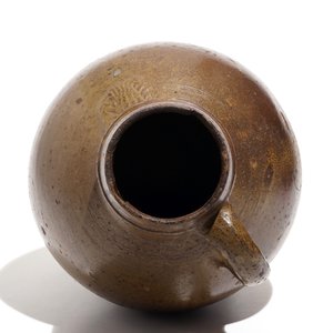 A very large stoneware bellarmine jug, prob. Raeren, 17th C. — photo 6