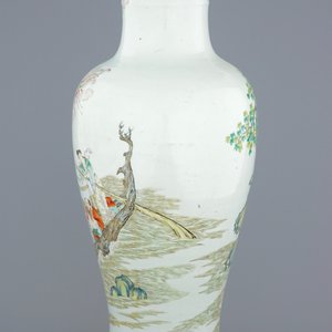 A very tall and fine Chinese famille rose vase, 18/19th C. — 照片 3