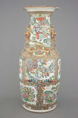A very tall Canton famille rose palace vase, 19th C.