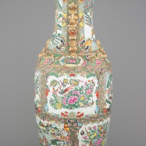 A very tall Canton famille rose palace vase, 19th C. — foto 2