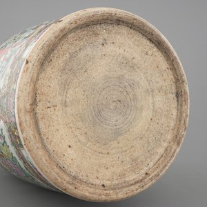 A very tall Canton famille rose palace vase, 19th C. — foto 6