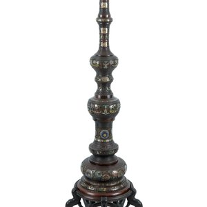 A very tall Japanese champlevé enamel bronze floor lamp column, Meiji, 19th C. — photo 1