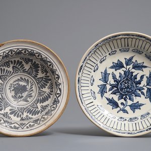 A Vietnamese Annamese blue and white plate, bowl and jar, 16th C. and later — 照片 2
