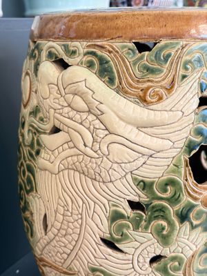 A Vietnamese Bien Hoa pottery garden seat, 20th C. — photo 10