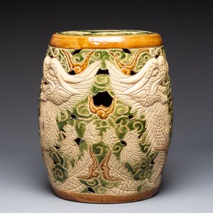 A Vietnamese Bien Hoa pottery garden seat, 20th C. — photo 2