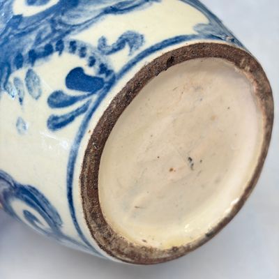 A Vietnamese blue and white 'Dragon' vase — photo 11