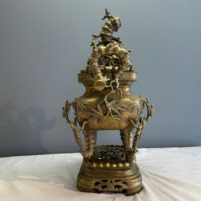 A Vietnamese bronze covered censer and stand — photo 9