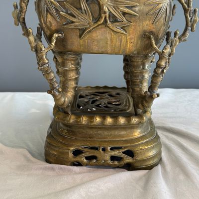 A Vietnamese bronze covered censer and stand — photo 20
