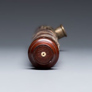 A Vietnamese mother-of-pearl-inlaid opium pipe, water pipe and covered box — 照片 9