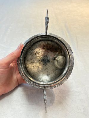 A Vietnamese or Chinese silver tripod censer and cover, 19/20th C. — photo 8