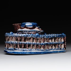 A Westerwald stoneware heart-shaped inkstand, Germany, 18th C. — photo 4