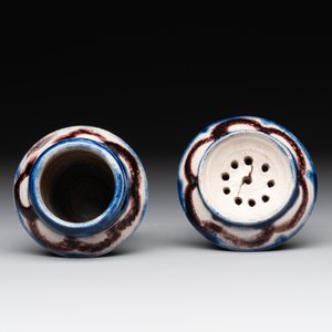 A Westerwald stoneware heart-shaped inkstand, Germany, 18th C. — photo 7