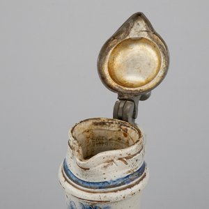 A Westerwald stoneware pewter-mounted jug with floral decoration, 17th C. — photo 6