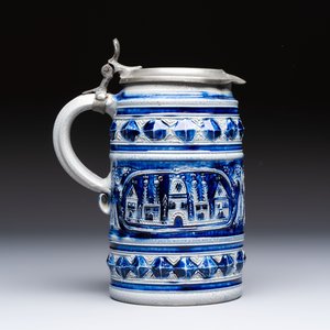 A Westerwald stoneware tankard with a mounted pewter lid, Germany, 18th C. — 照片 4