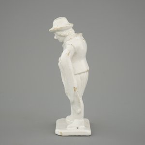 A white Delft figure of Pantaloon from the Commedia Dell' Arte, 18th C. — 照片 3
