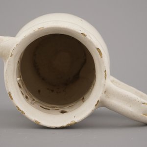 A white Delft puzzle jug, late 17th C. — 照片 5