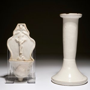 A white Dutch Delft candle stick and a holy water font, 18th C. — 照片 1