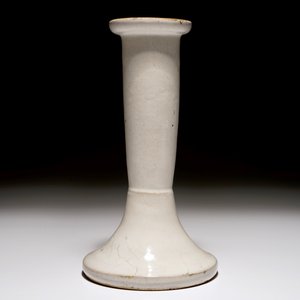 A white Dutch Delft candle stick and a holy water font, 18th C. — 照片 9