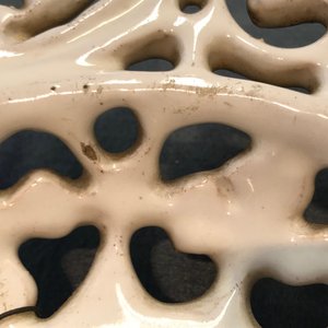 A white Dutch Delft reticulated dish, 17th C. — 照片 3