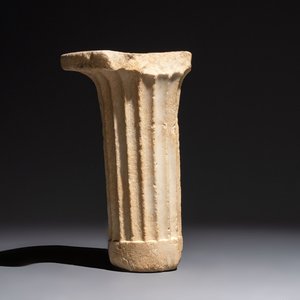 A white marble support for a labrum, Rome, probably 1st C. BC/2nd C. AD — photo 1