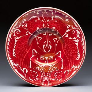 A William de Morgan lustreware 'Double Dragon' dish, late 19th C. — photo 1