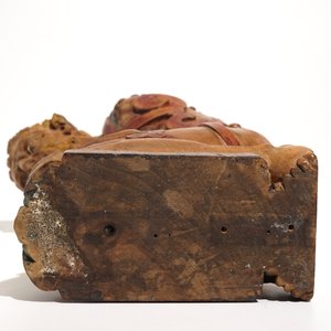 A wooden beam support in the shape of a satyr above a lion crest, The Netherlands, 17th C. — photo 7