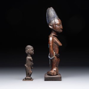 A wooden Lobi Bateba figure and a wooden Ibeji figure, Africa, Lobi people and Yoruba people — photo 5
