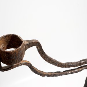 A wrought iron floor standing candleholder, probably 17/18th C. — photo 6