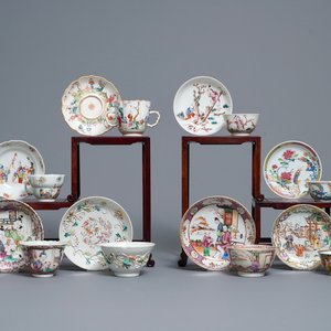 Acht Chinese famille rose koppen en schotels, Yongzheng/Qianlong — foto 1