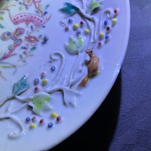 Acht Chinese famille rose koppen en schotels, Yongzheng/Qianlong — foto 38