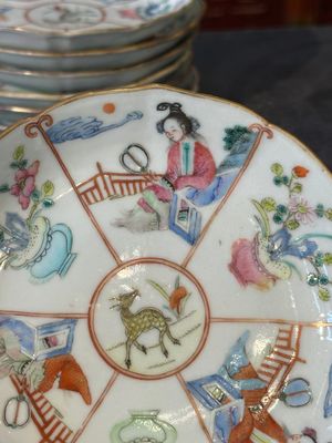 Acht Chinese famille rose koppen en zeven schotels, Xianfeng merk en periode — foto 9