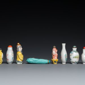 Acht diverse Chinese famille rose snuifflessen, 19/20e eeuw — foto 5