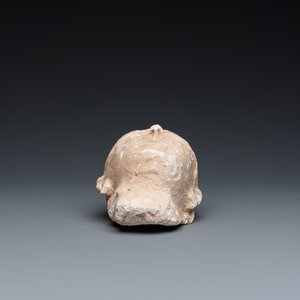 Acht diverse gesculpteerde stenen hoofden, o.a. Gandhara, Etruskisch, Japans en Chinees — foto 13