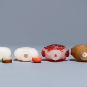 Acht diverse glazen snuifflesjes, 19/20e eeuw — foto 13