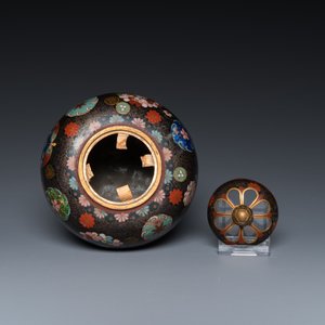 Acht stukken Japans cloisonné, Meiji, 19/20e eeuw — foto 19