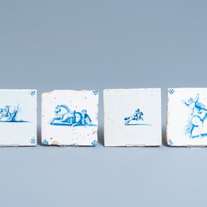 Achttien blauw-witte Delftse tegels met paarden, 17/18e eeuw — foto 3