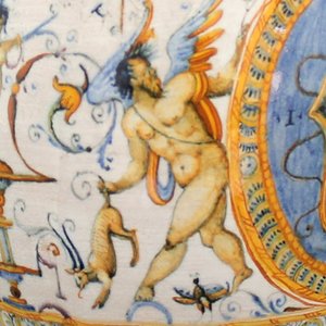 Aiguière héraldique importante en majolique d'Urbino, atelier Fontana, env. 1560 — photo 6