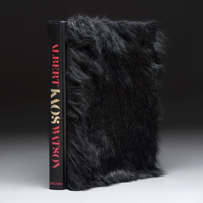 Albert Watson (1942): 'KAOS', sample copy with faux chimpanzee fur fitting, Taschen, 2017, Taschen, 2017