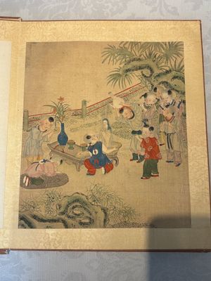 An album of 12 'playing boys' paintings, ink and colour on silk, China, 19th C. — foto 8