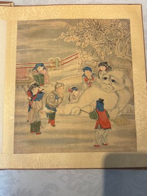 An album of 12 'playing boys' paintings, ink and colour on silk, China, 19th C. — foto 9
