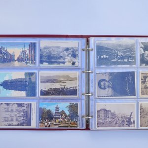 An album of Chinese postcards, 19/20th C. — 照片 11
