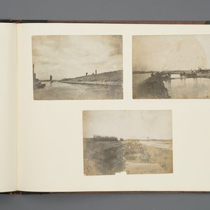 An album of photographs documenting a trip to China, early 20th C. — 照片 8
