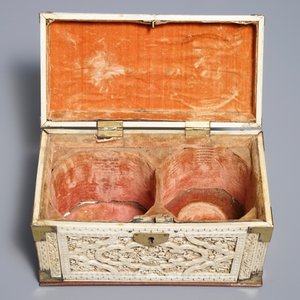 An Anglo-Chinese brass-mounted ivory box, 19th C. — 照片 8