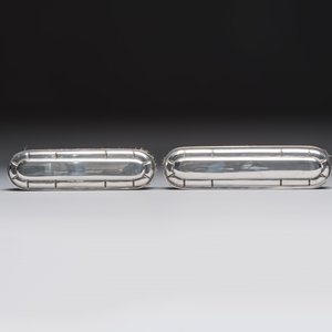 An Art Deco 12-piece silver toiletry set, Wolfers Frères, Brussels, 20th C. — photo 15
